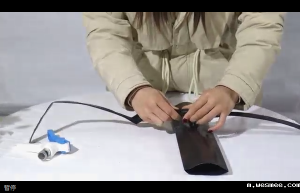 软带拉环三通连接滴灌带价格